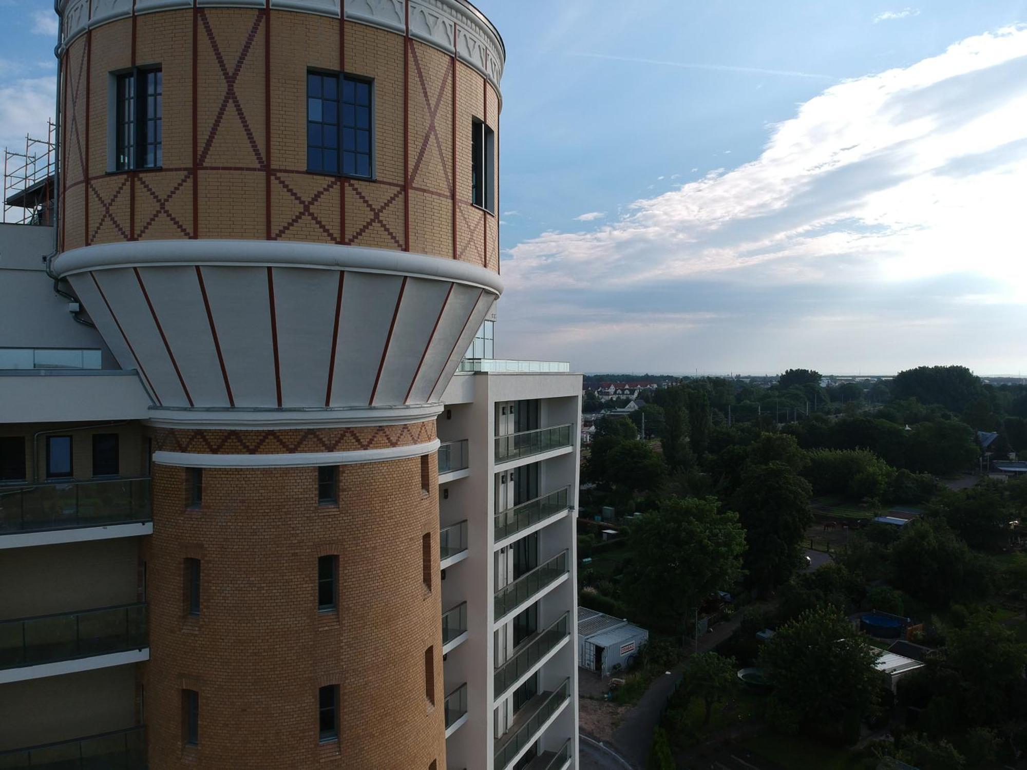 Exklusives Wohnen Im Historischen Wasserturm Dem Highlight Von Delitzsch We104 Dış mekan fotoğraf